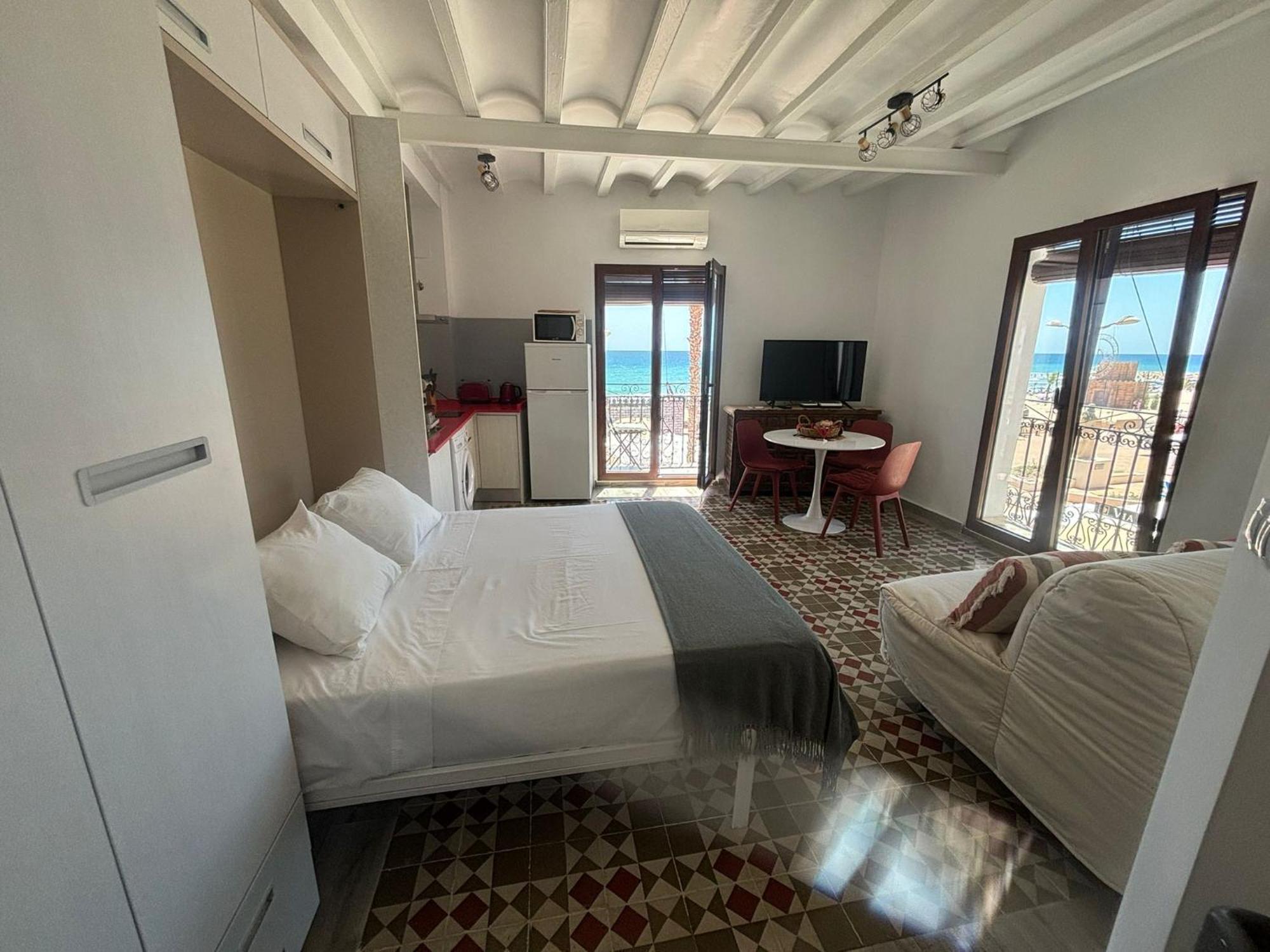 H&B Costablanca Apartment Villajoyosa Bagian luar foto