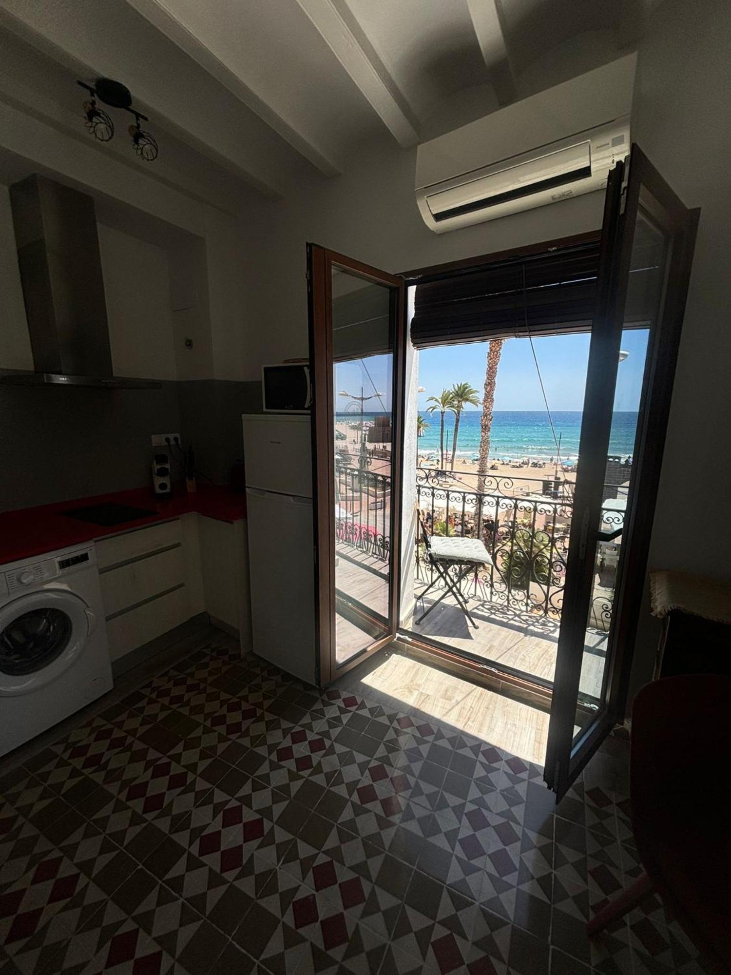H&B Costablanca Apartment Villajoyosa Bagian luar foto